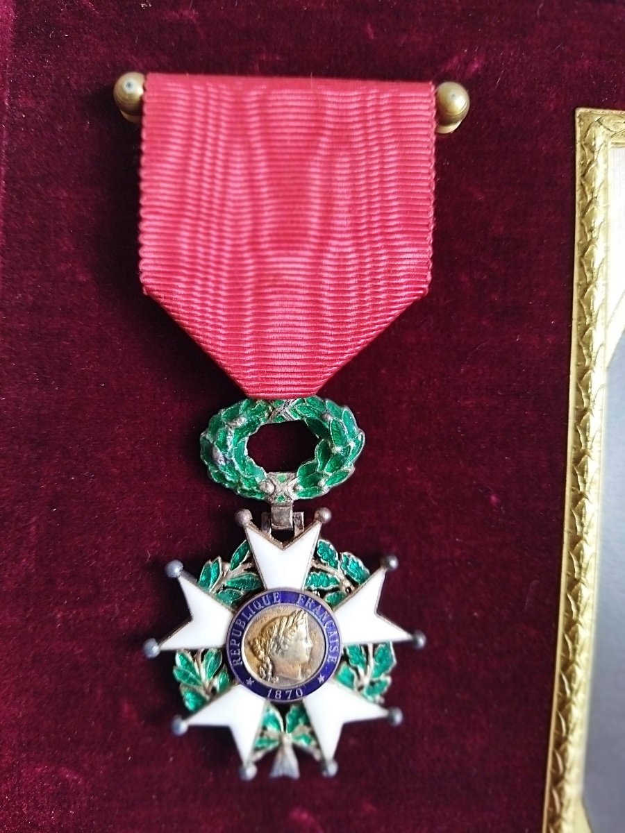 Militaria Framed War Cross Commemorative Medals Photos Soldier Collection-photo-4