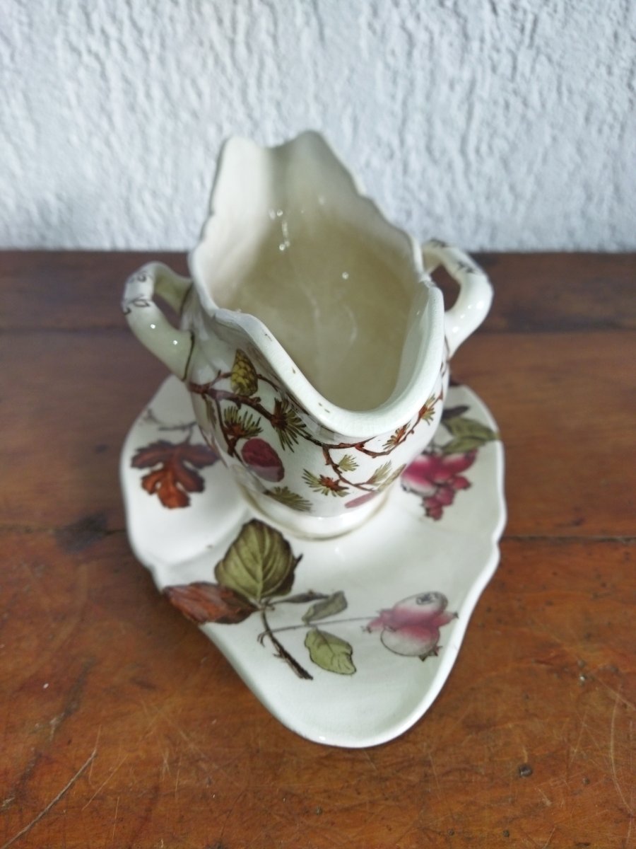 Chrysantemum Saucebowl On A Base, Made Of English Earthenware, With A Floral Design In Autumn Colors-photo-2