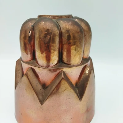 Premiere-Image-1740728