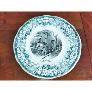 CREIL & MONTEREAU Assiette Légendée "SAINT HUBERT" Patron des Chasseurs Collection XIX