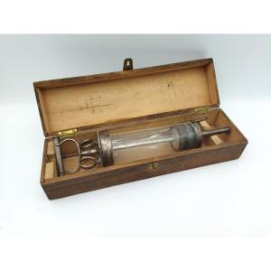 COLLIN Seringue Médicale en Métal nickelé et Verre Gradué CURIOSITÉ COLLECTION