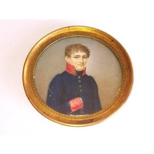 Miniature Portrait Of A Young Officer, Gold Medallion, 19th Century