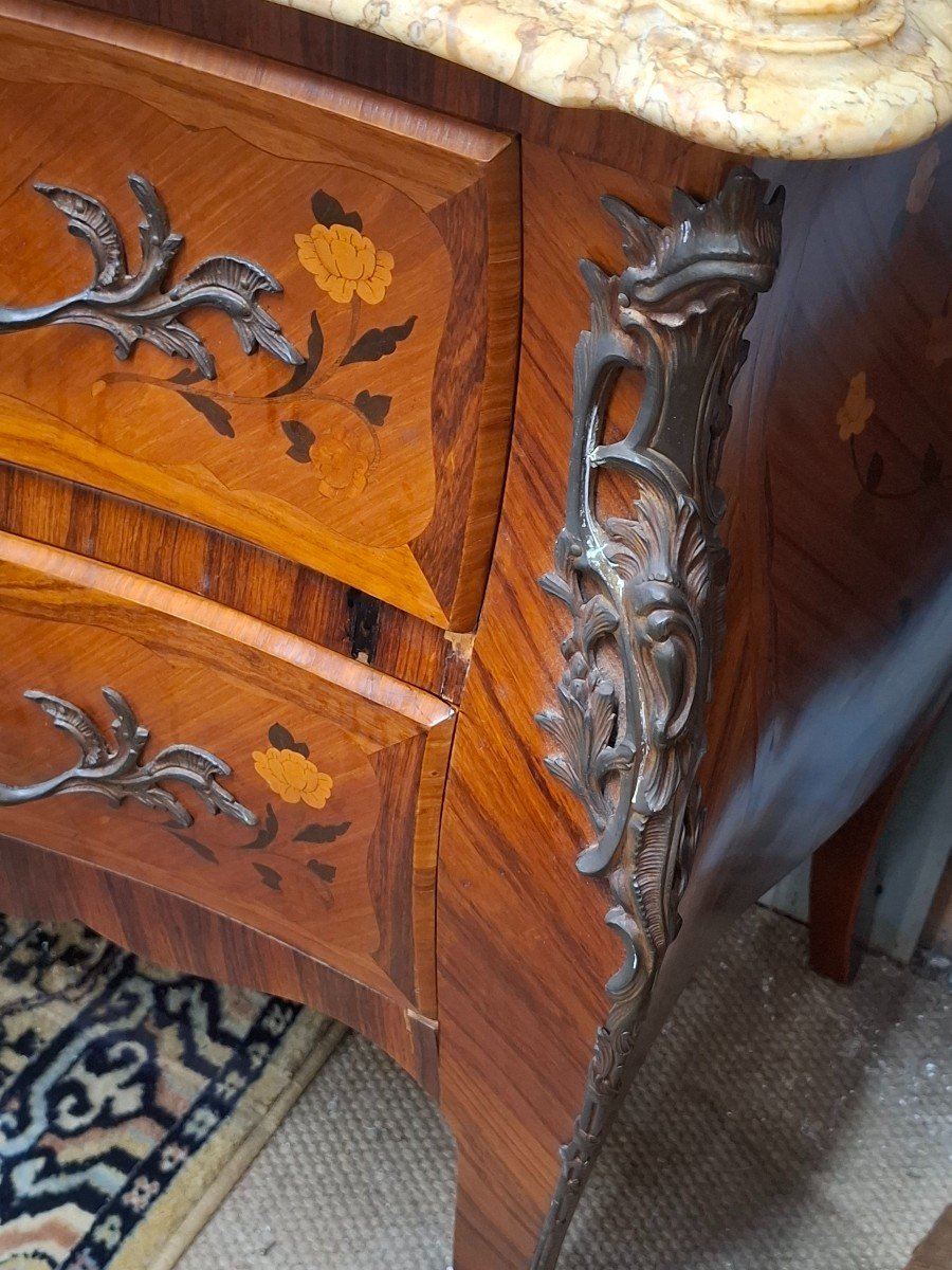 Commode De Style Louis XV En Marqueterie -photo-3