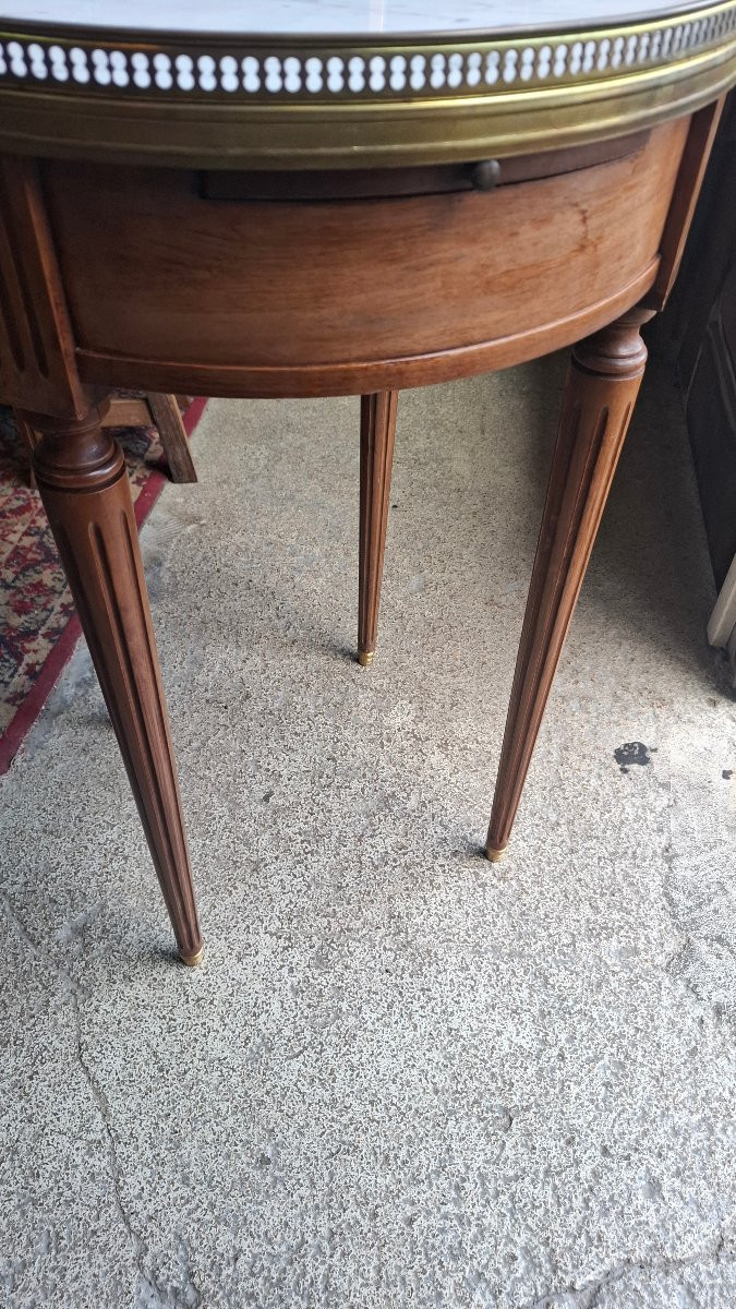 Hot Water Bottle Table -photo-4