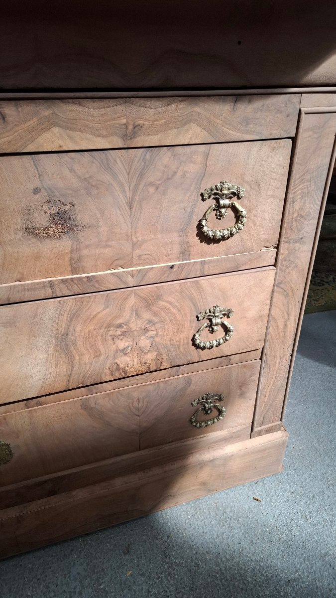 Louis Philippe Stripped Chest Of Drawers -photo-2