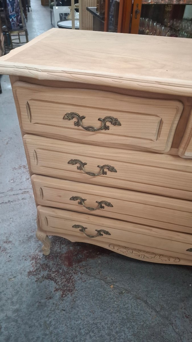 Louis XV-style Chest Of Drawers -photo-3