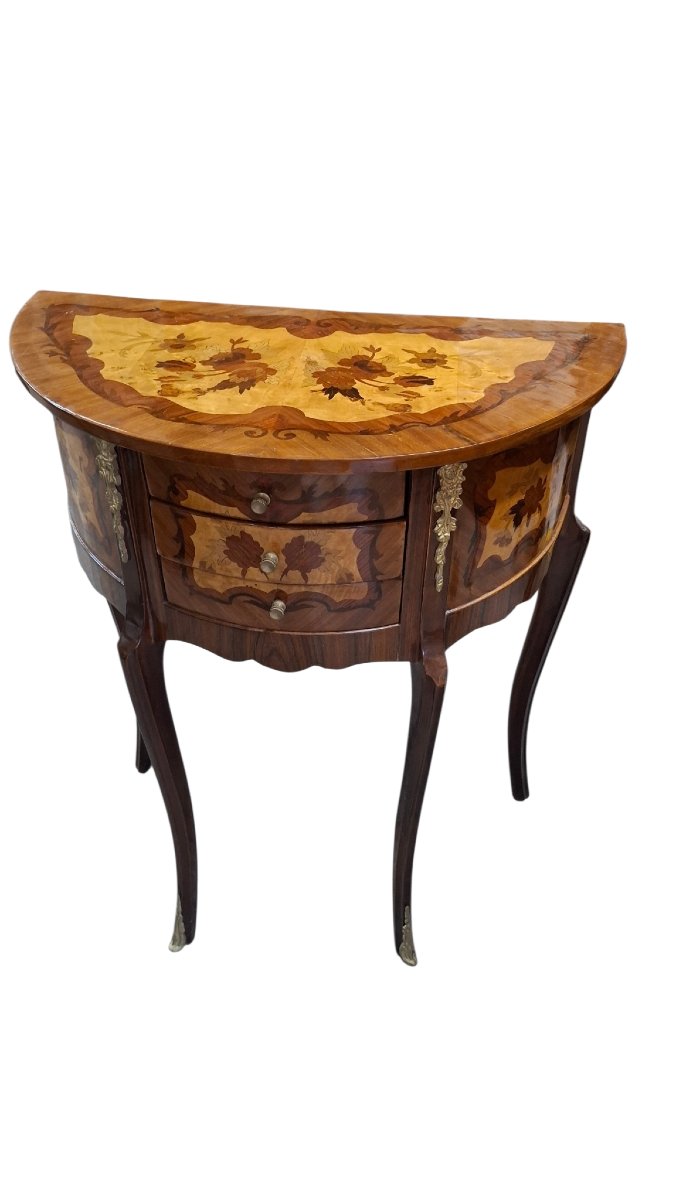 Pair Of Louis XV-style Nightstands -photo-2