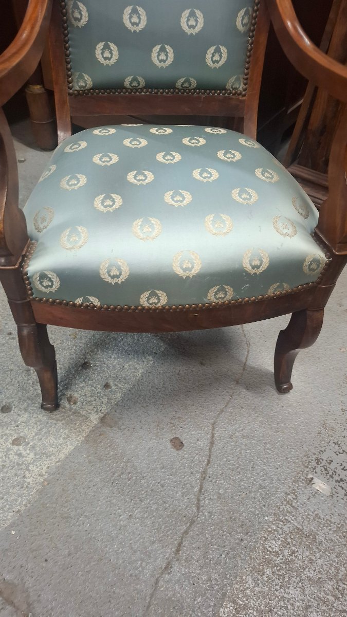 Restoration-era Armchairs -photo-4
