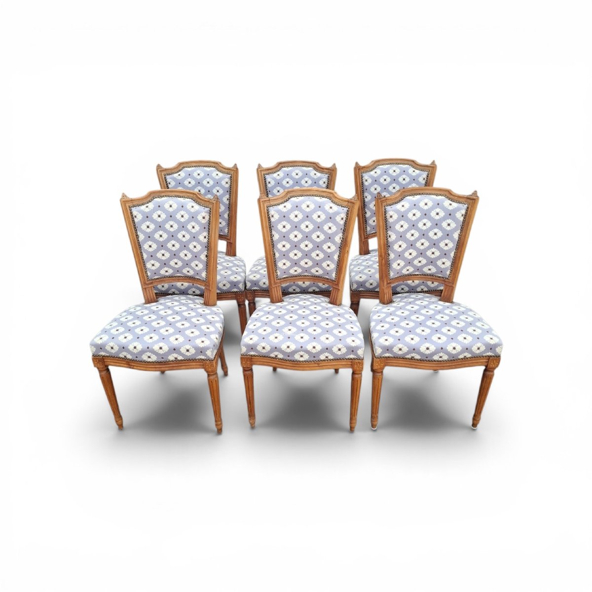 6 chaises de style Louis XVI 