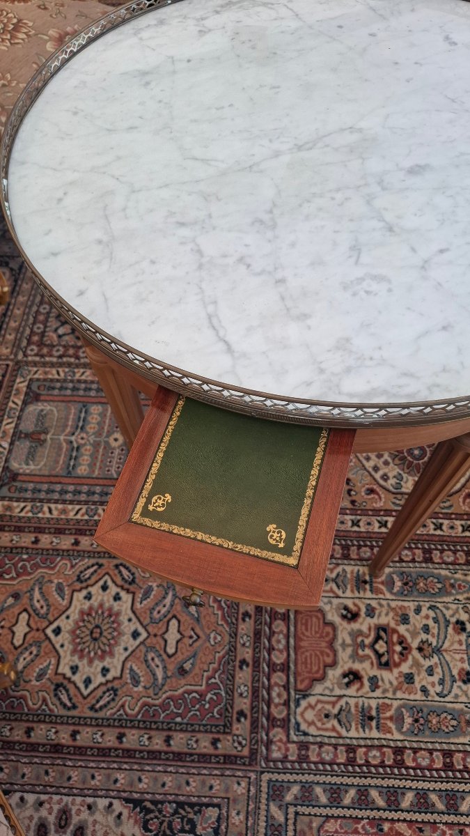 Hot Water Bottle Table -photo-2