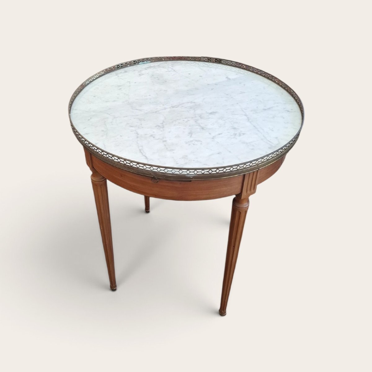 Hot Water Bottle Table 