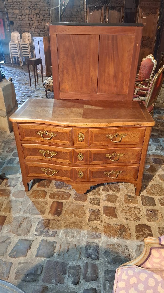 Louis XV-era Chest Of Drawers 