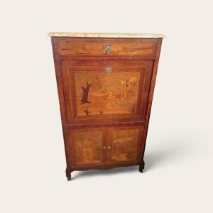 Secretaire de style Louis xv