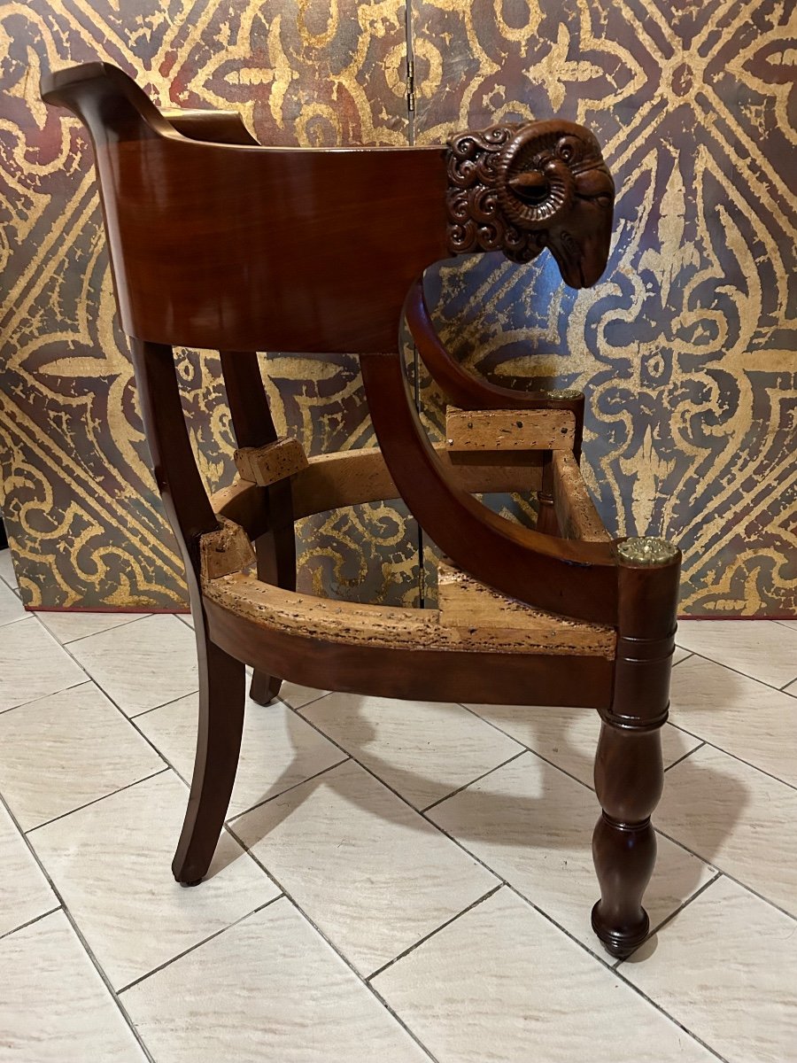 Fauteuil De Bureau Empire à Têtes De Béliers, Pieds Jacob