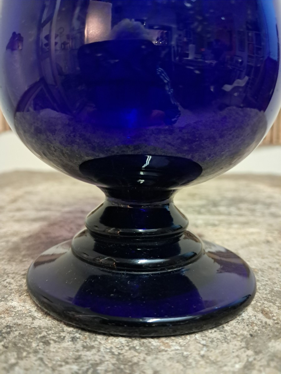 Vase en verre bleu de bordeaux maison boyer-photo-2