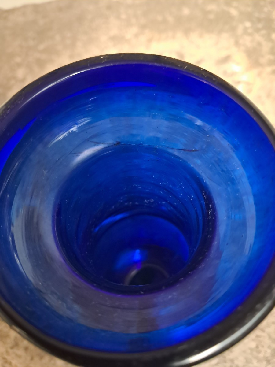 Vase en verre bleu de bordeaux maison boyer-photo-3