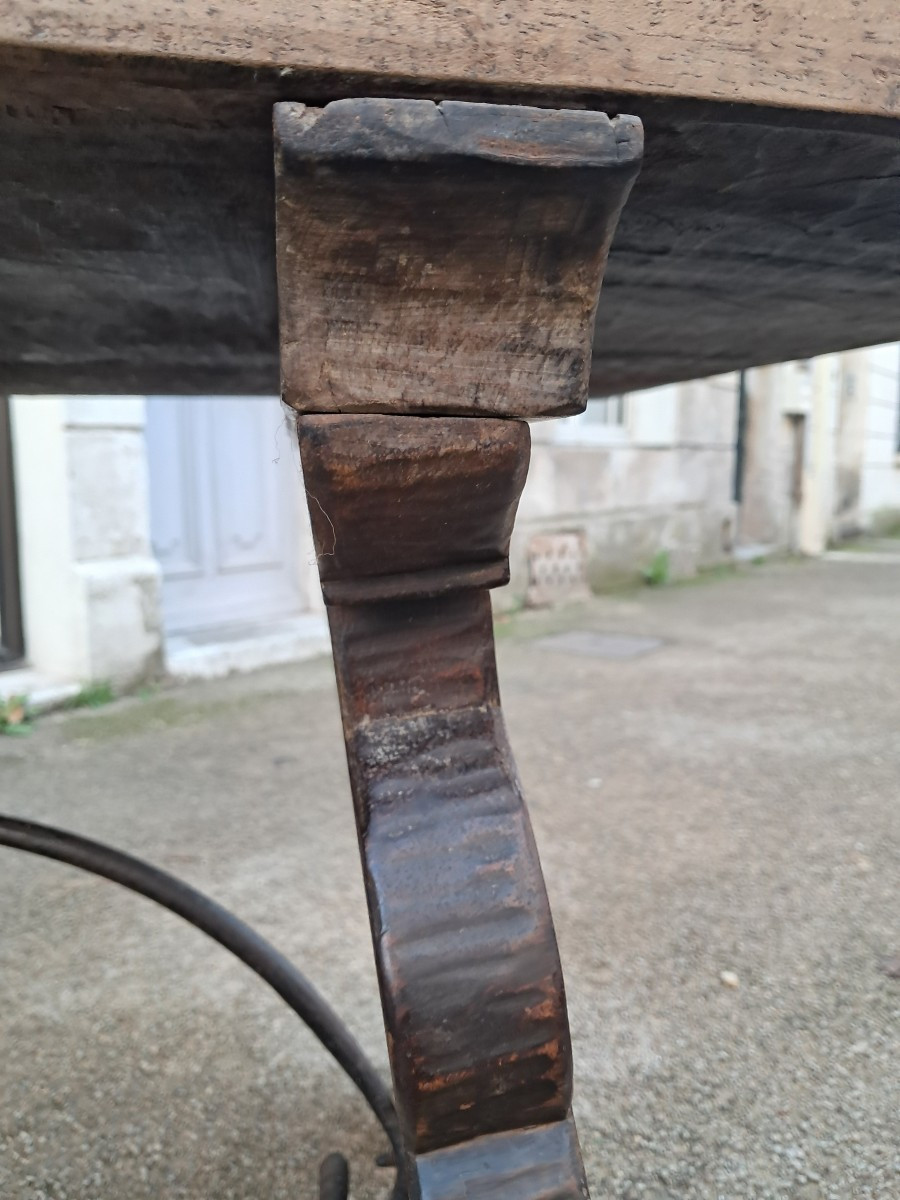 Table espagnole en noyer ancienne. -photo-3