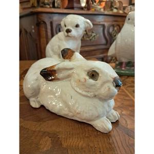 Lapin en terre cuite émaillée  fabrique de bavent 