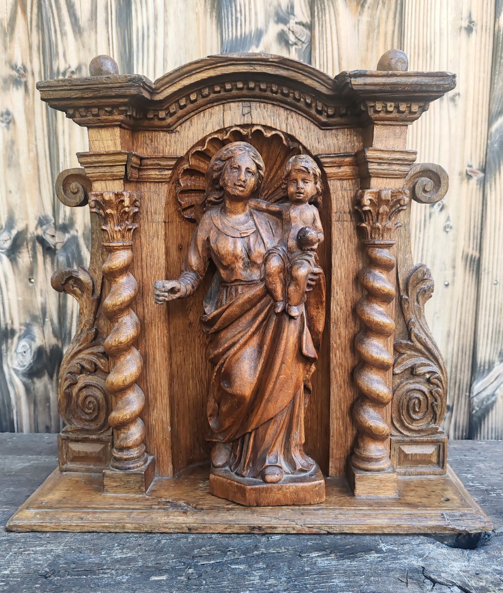 «Vierge à l’enfant» Statue et son support partie d’un rétable en bois sculpté Fin XVII ème-photo-2