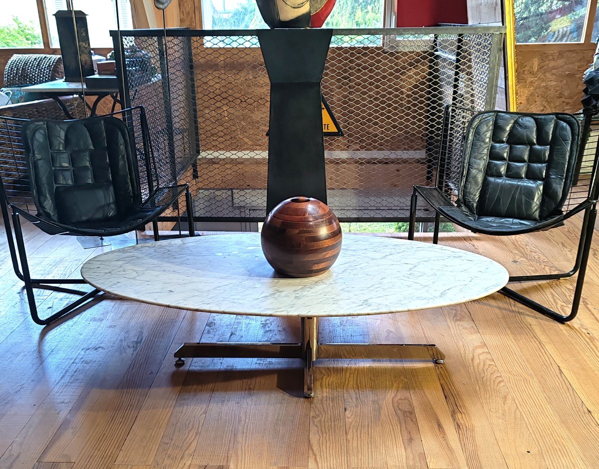 Oval Coffee Table With Chrome-plated Metal Legs And A White Marble Top, Attributed To Florence Knoll