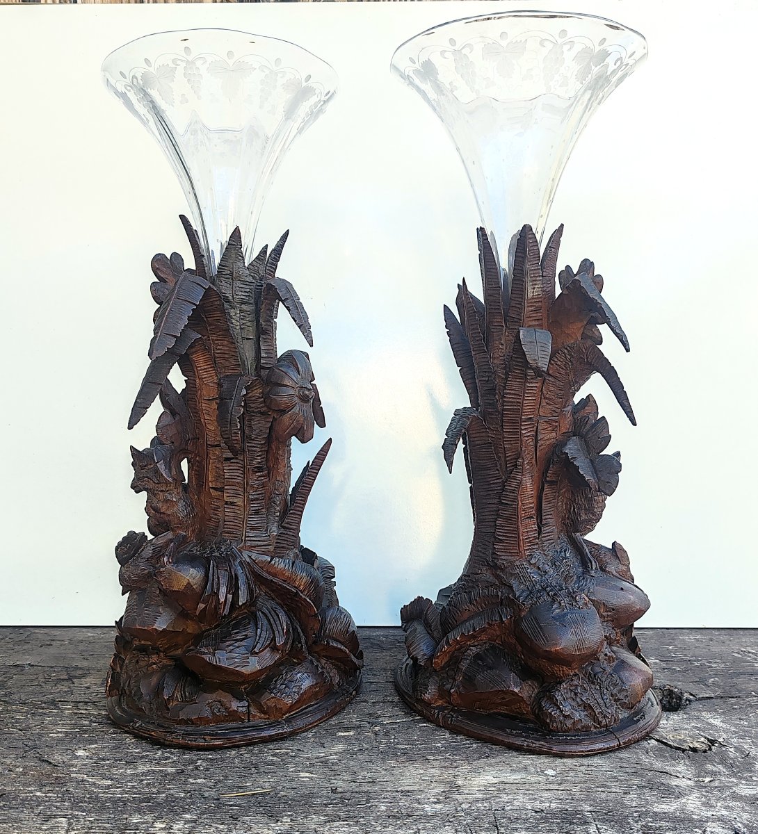 Paire de grands supports sculptés à la main (style Forêt-Noire suisse) Fin XIX Début XX ème-photo-3