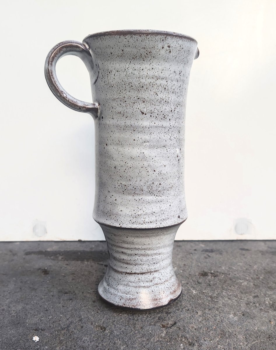 Michel ANASSE Grand Pichet / Vase en grès émaillé blanc sur fond brun vers 1965-photo-2