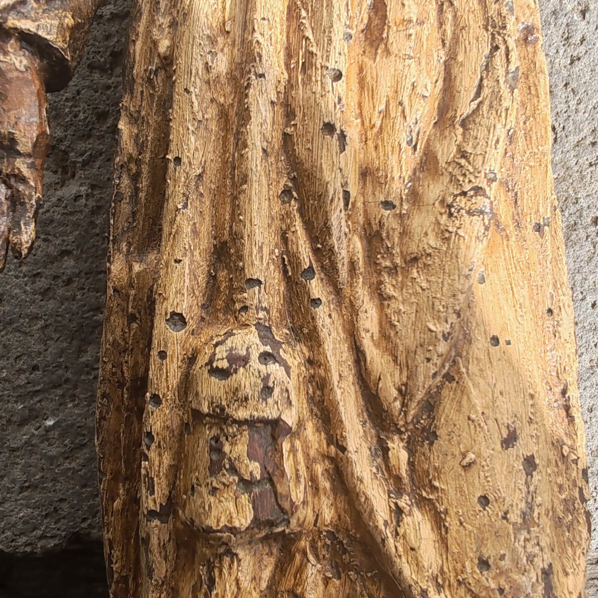 Sculpture  ancienne en bois sculpté d’un moine un saint ou un apôtre fin du XVIe au début du XV-photo-4