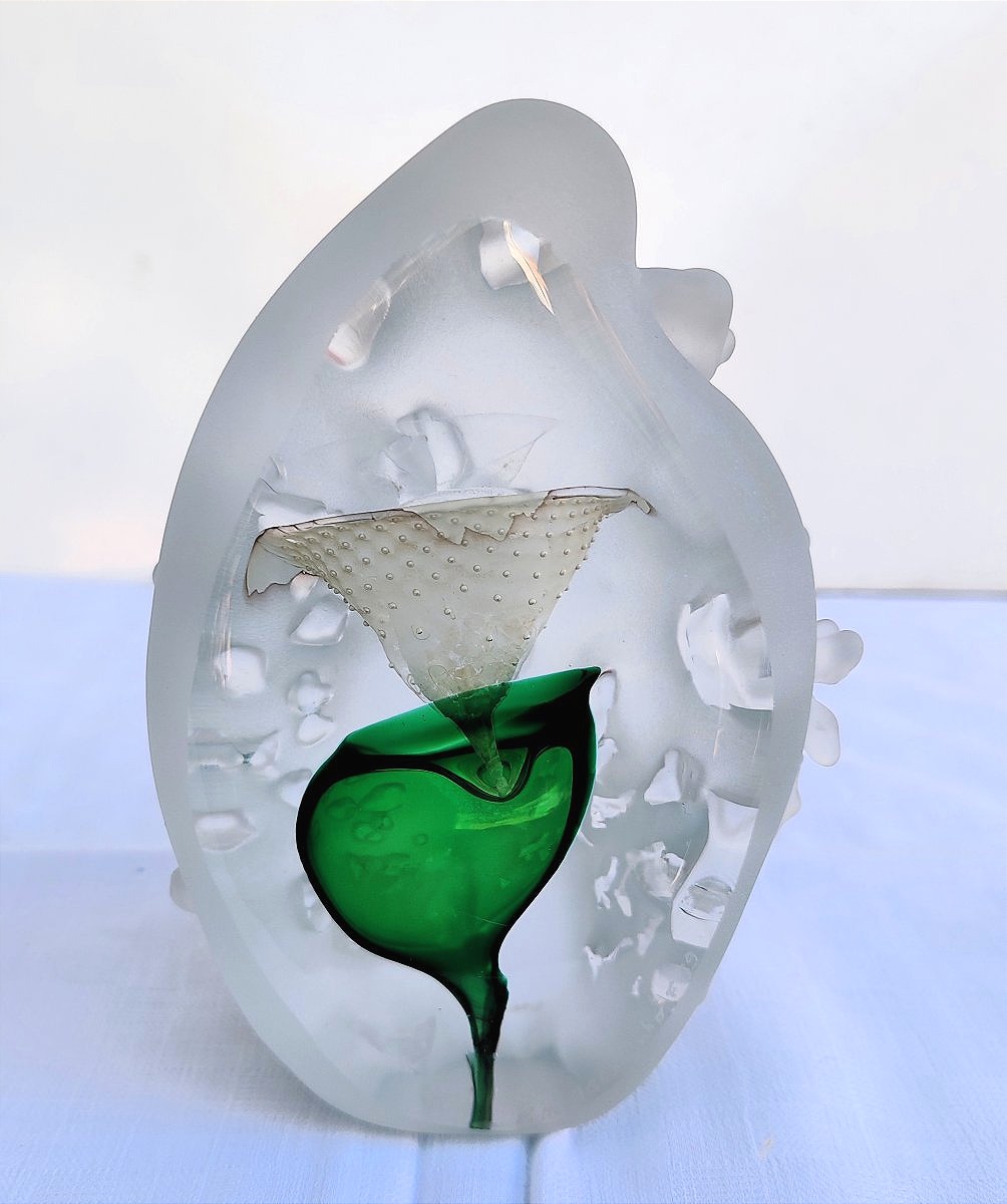 Fernando Agostinho Paperweight / Blown Glass Sculpture: Flower & Thorns-photo-3