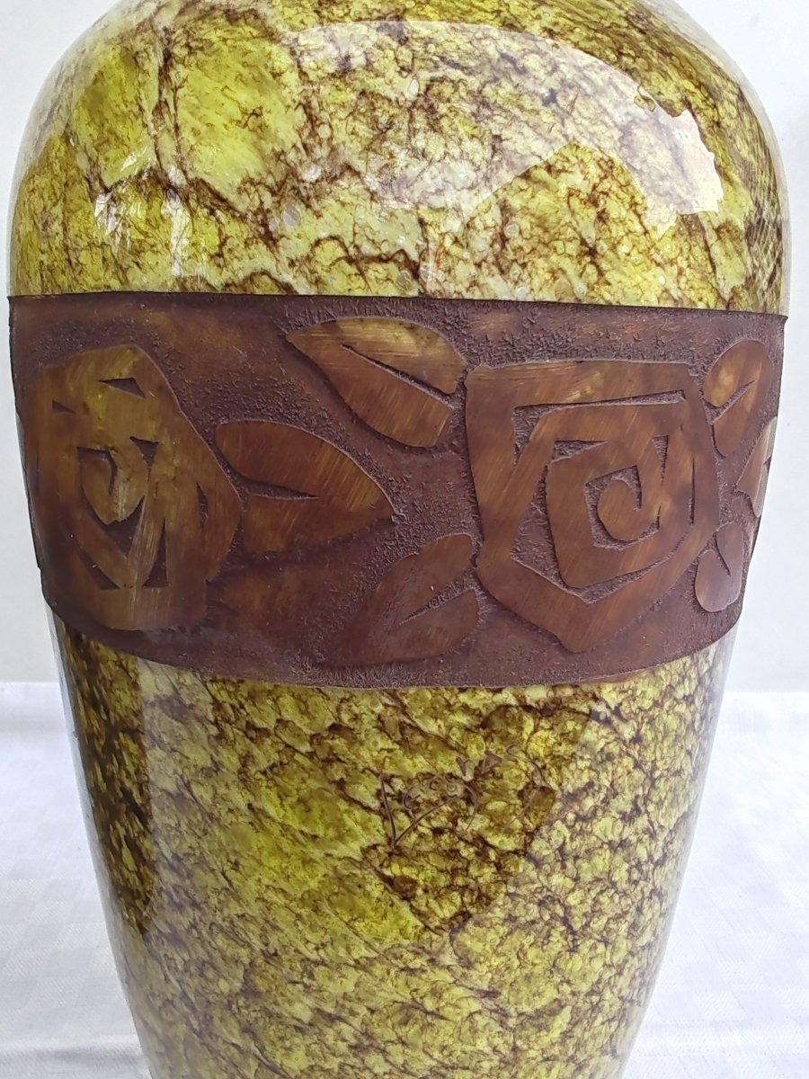 LEGRAS Paire de vases ovoides en verre marmoréen panse ceinte d’une frise dépolie -photo-3