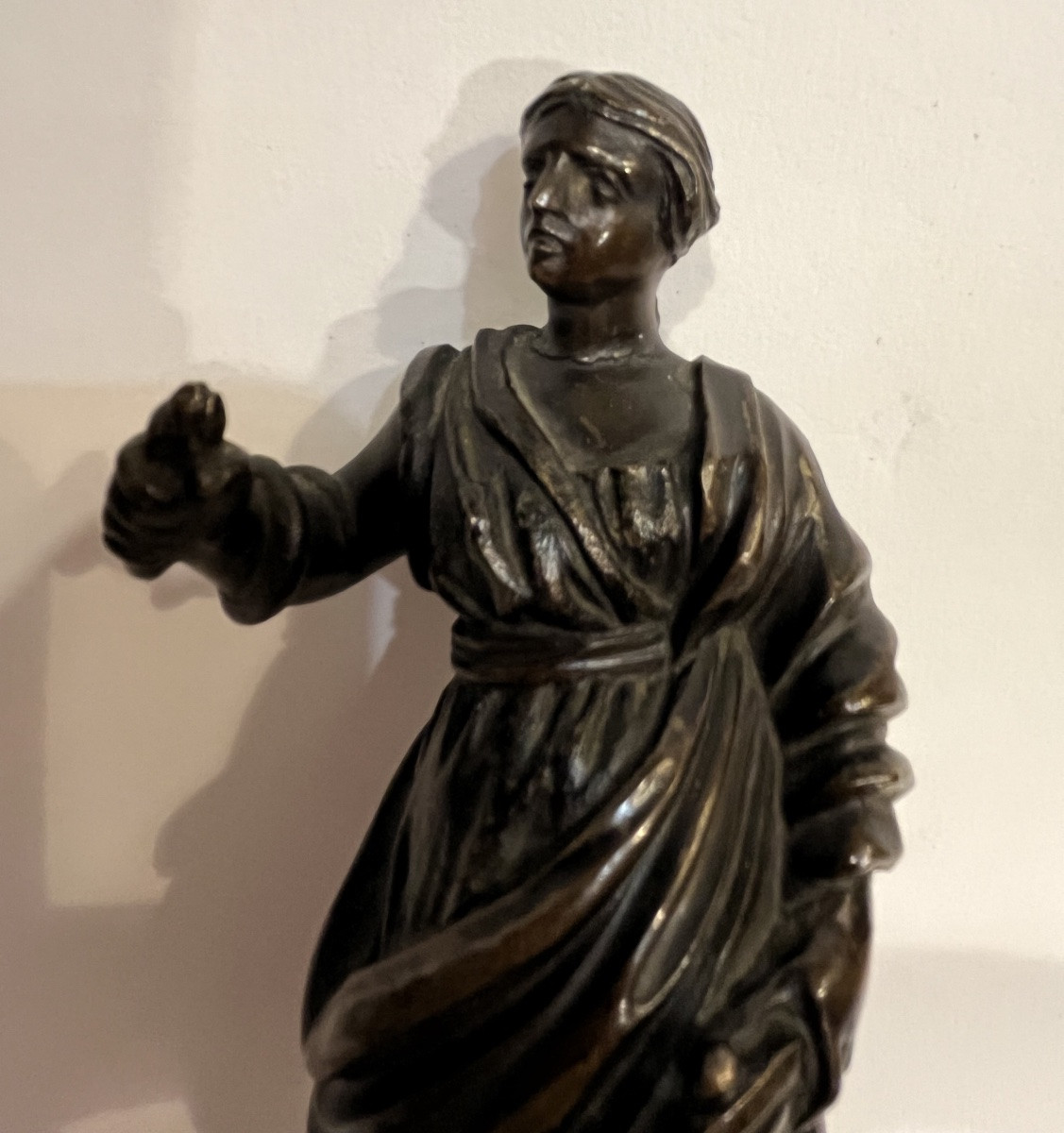 Bronze Statuette, Depicting A Young Woman Dressed In Antique Style, Holding A Mirror. -photo-4