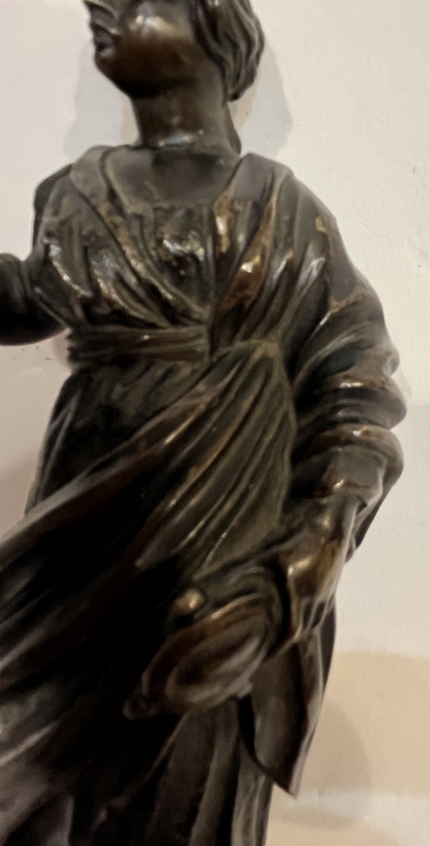 Bronze Statuette, Depicting A Young Woman Dressed In Antique Style, Holding A Mirror. -photo-2