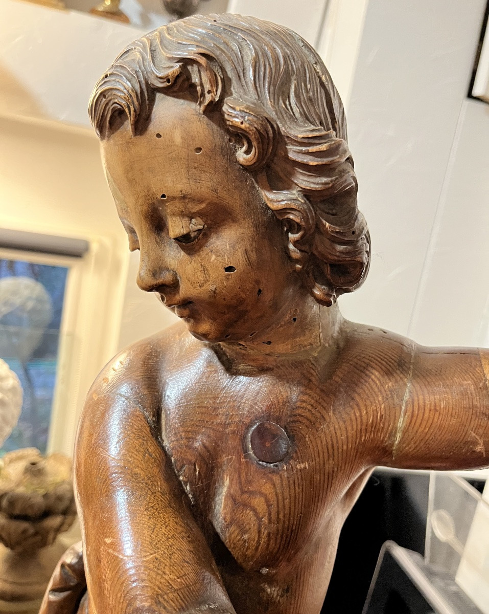 Grande statue en bois, XVIII eme siècle, représentant un Enfant Jésus.-photo-2