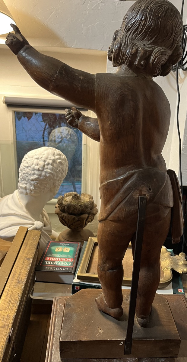 Grande statue en bois, XVIII eme siècle, représentant un Enfant Jésus.-photo-4