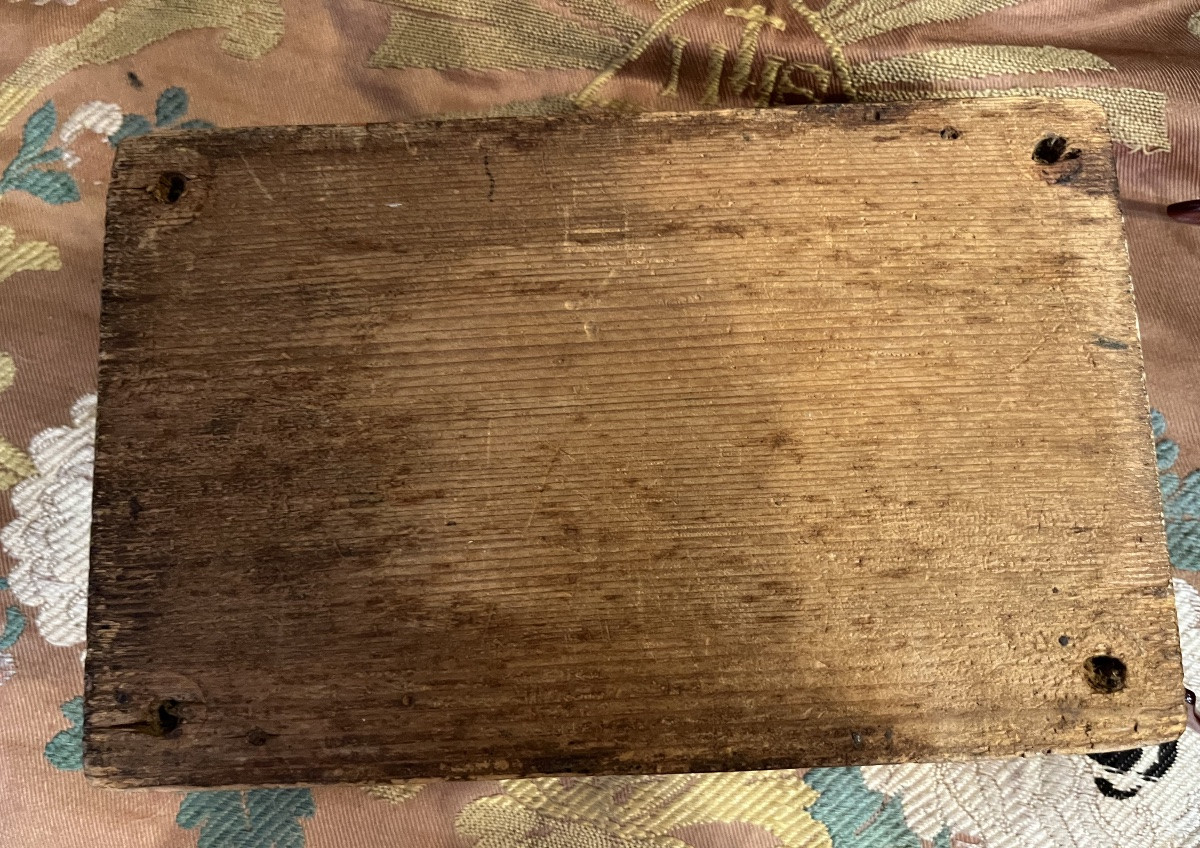 Lacquered Wooden Box With Gold Embellishments. 18th Century. France.-photo-4