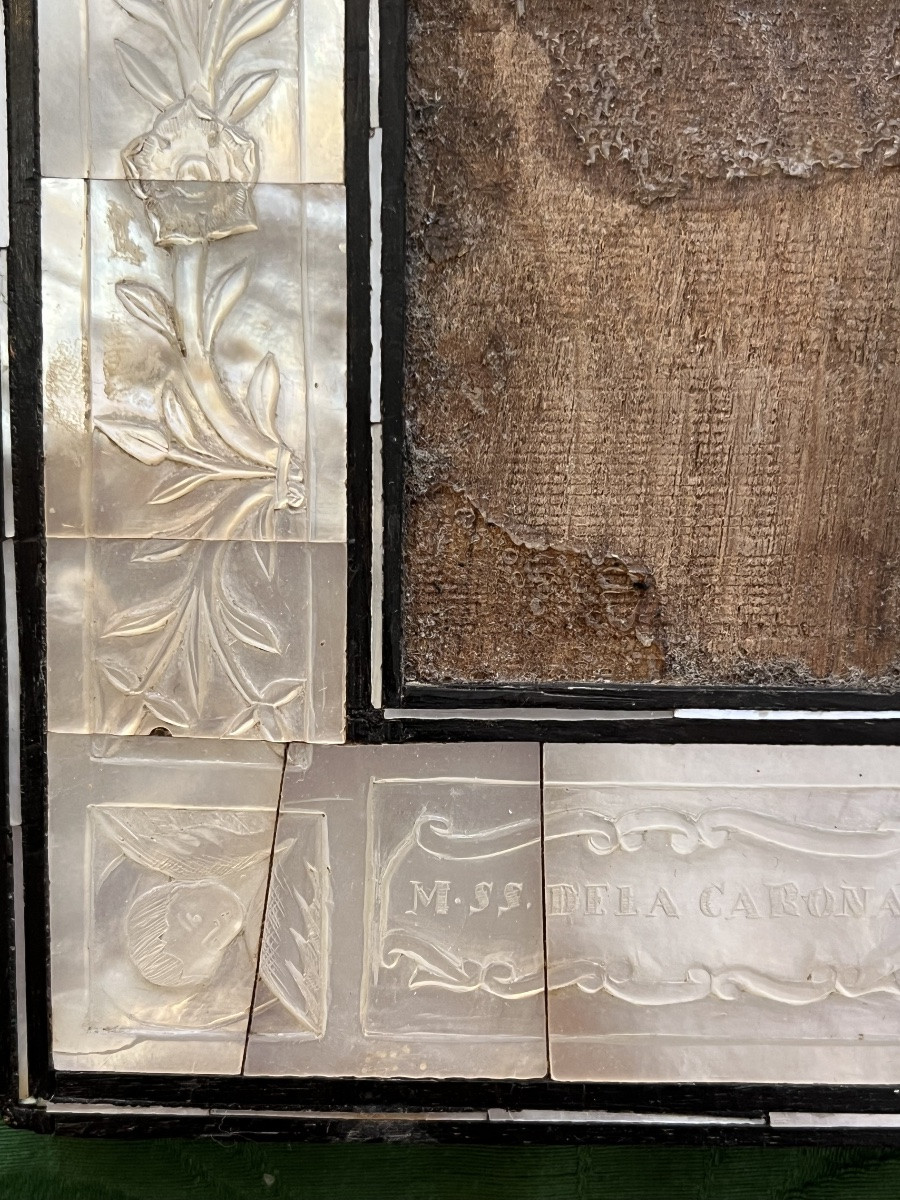 Petit cadre en nacre gravée, souvenir de Jérusalem, XIX eme siècle.-photo-1