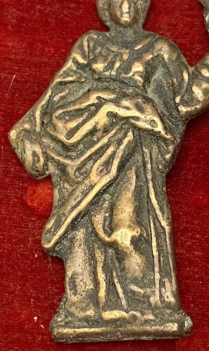 Deux petites effigies en bronze, XVII eme siecle. France-photo-2