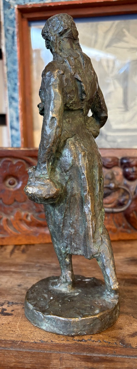 Solid Bronze Statuette, Late 19th, Early 20th Century. Young Woman Walking.-photo-6