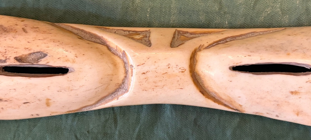 Carved Bone Eyeglasses, Inuit, Early 20th Century-photo-3