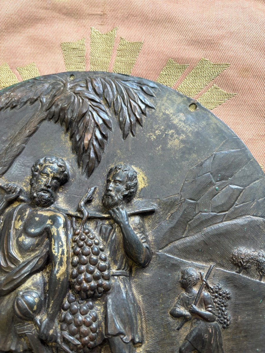 Large Bronze Plaque Depicting The Harvest Of Grapes In The Land Of Canaan. 17th Century.-photo-1