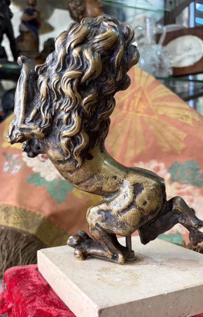 A Roaring Lion Standing On Its Hind Legs. Solid Bronze. 19th Century.-photo-2
