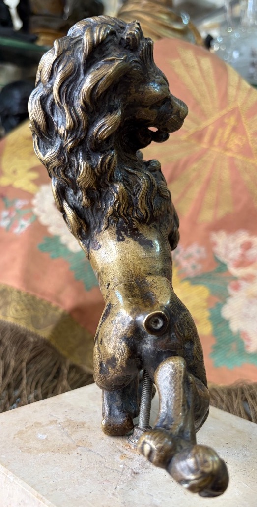 A Roaring Lion Standing On Its Hind Legs. Solid Bronze. 19th Century.-photo-3