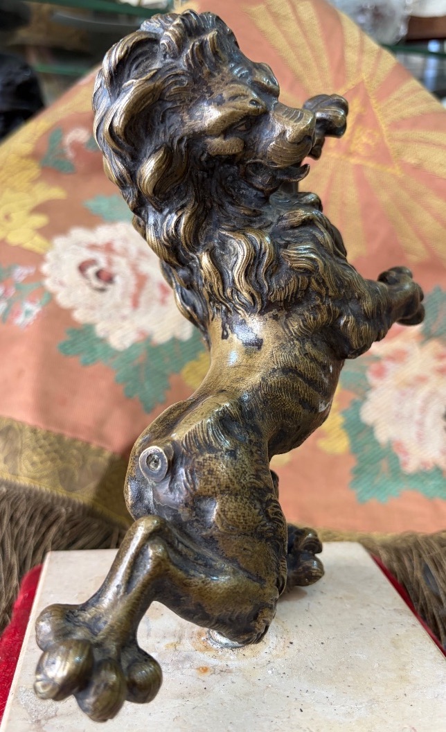 A Roaring Lion Standing On Its Hind Legs. Solid Bronze. 19th Century.-photo-4