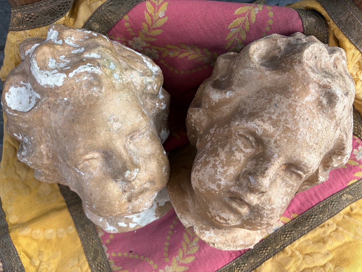 Pair Of 18th-century Children’s Heads, Made Of Papier-mâché. France.