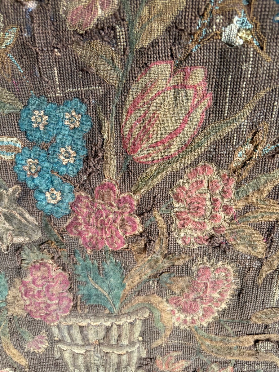 17th-century Tapestry Panel, Featuring A Medici Vase And Flowers. Partially Missing.-photo-2