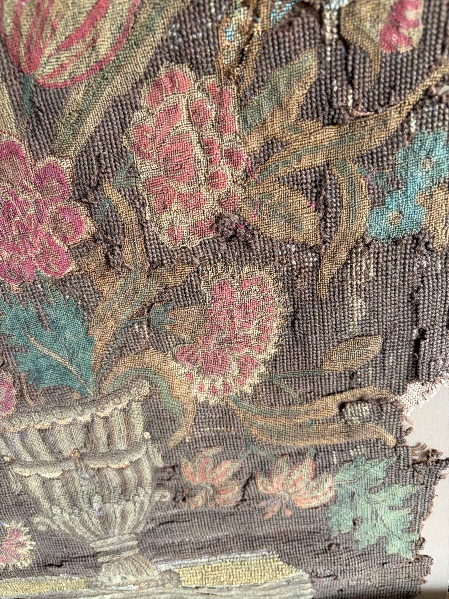 17th-century Tapestry Panel, Featuring A Medici Vase And Flowers. Partially Missing.-photo-2