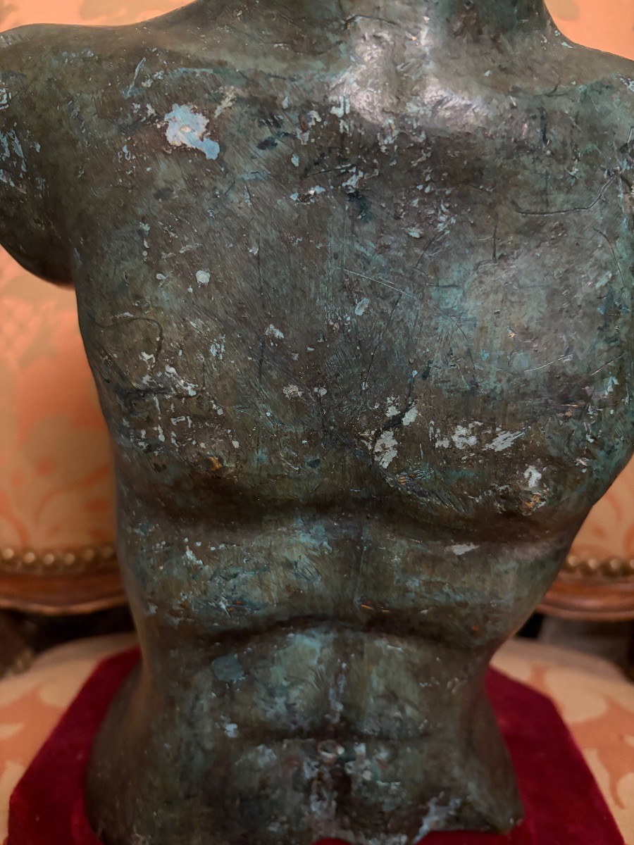 Torse masculin en cuivre patiné vert, dans le goût antique. XX eme siècle.-photo-3