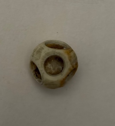 Ensemble de cinq petites boules de Canton, en ivoire, XIX eme siècle. -photo-7