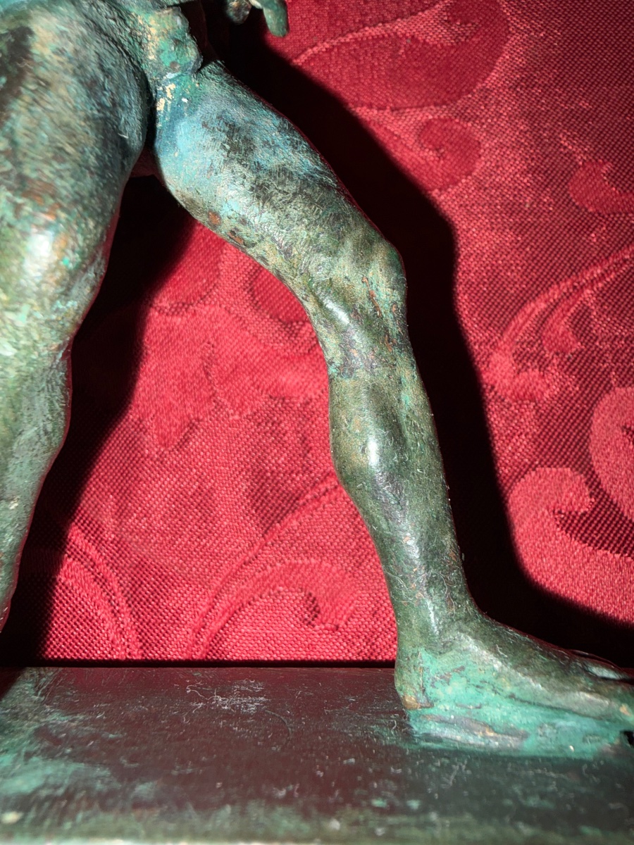 Bronze Statuette With A Green Patina, Depicting A Young Faun Holding A Wineskin. Grand Tour, 19th Century -photo-1