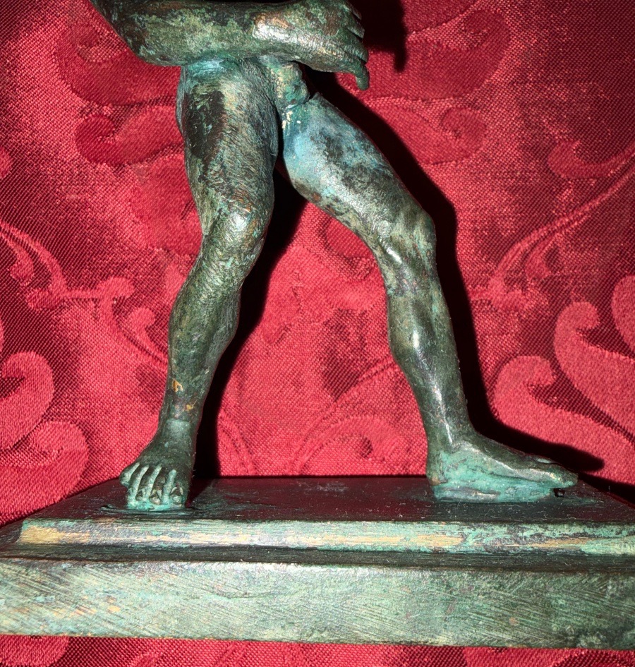 Bronze Statuette With A Green Patina, Depicting A Young Faun Holding A Wineskin. Grand Tour, 19th Century -photo-7