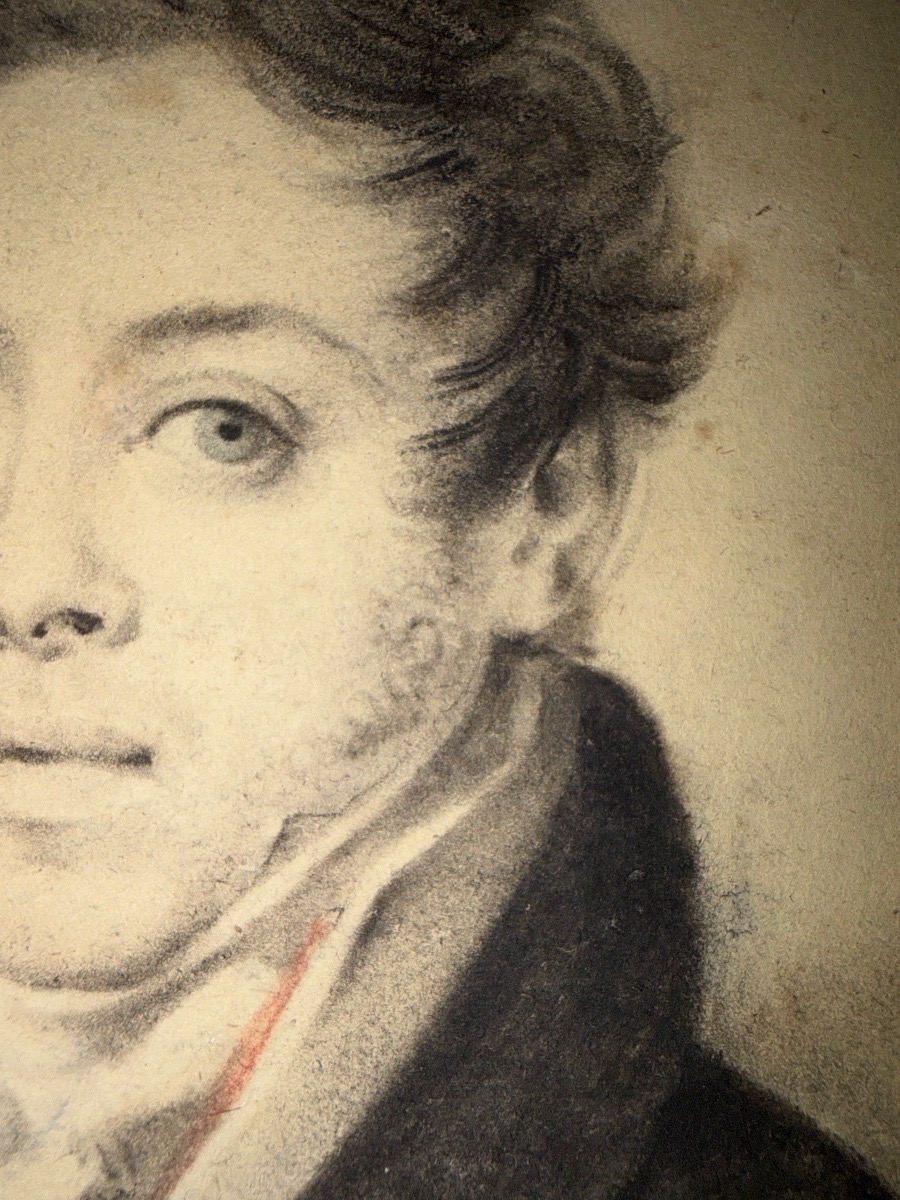 Portrait en buste d’un jeune homme de qualité, daté 1810. Estompe et mine de plomb, -photo-8